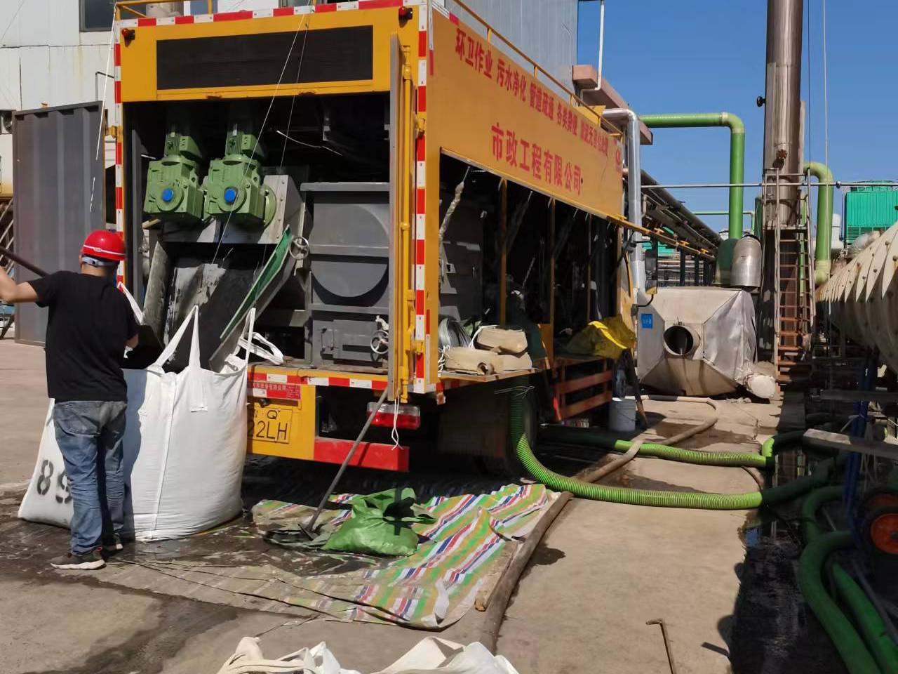 汉中淤泥压干处理